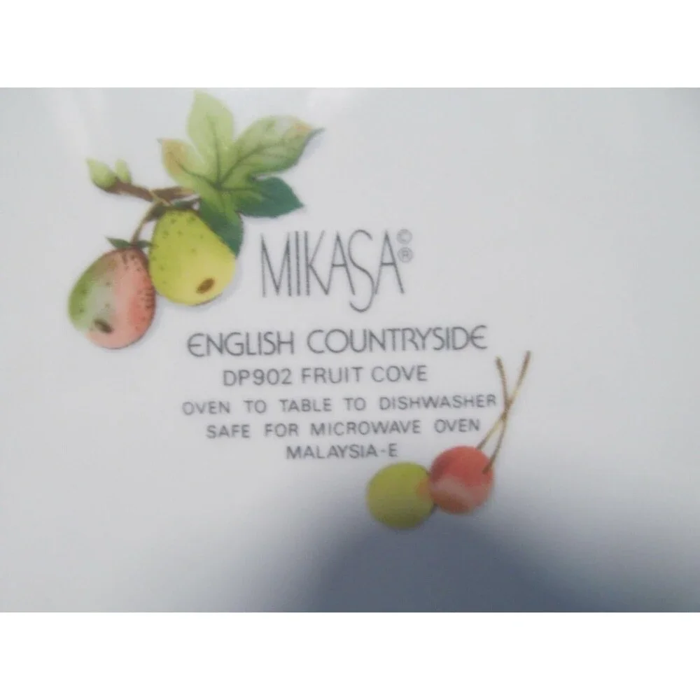 Mikasa English Countryside Fruit Cove Set Of 4 Embossed 11